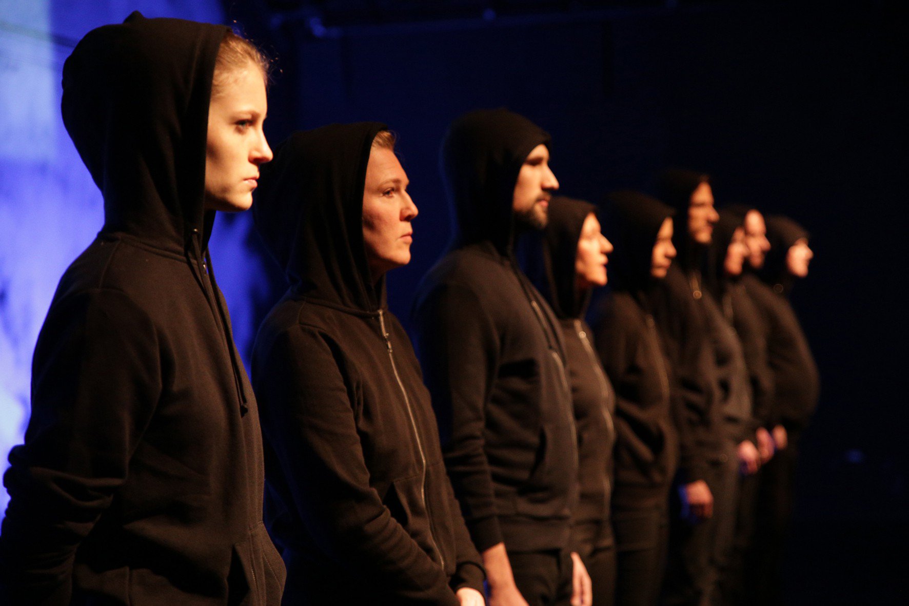 Theater Salzburg: Illegale Helfer