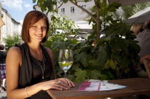 Urbane Oase im Schanigarten des arthotel Blaue Gans (Foto Zimtapfel)